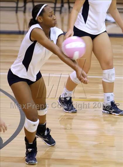Thumbnail 1 in Clark vs. Stony Point (Pearland Volleyball Classic) photogallery.
