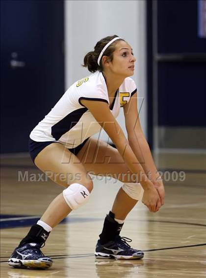 Thumbnail 2 in Clark vs. Stony Point (Pearland Volleyball Classic) photogallery.