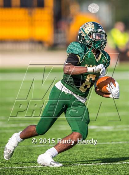 Thumbnail 1 in Nimitz vs. Cypress Falls (UIL 6A D1 Bi-District Playoff) photogallery.