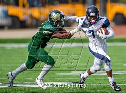 Thumbnail 1 in Nimitz vs. Cypress Falls (UIL 6A D1 Bi-District Playoff) photogallery.