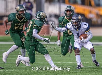 Thumbnail 1 in Nimitz vs. Cypress Falls (UIL 6A D1 Bi-District Playoff) photogallery.