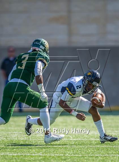Thumbnail 3 in Nimitz vs. Cypress Falls (UIL 6A D1 Bi-District Playoff) photogallery.