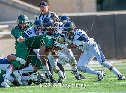 Thumbnail 2 in Nimitz vs. Cypress Falls (UIL 6A D1 Bi-District Playoff) photogallery.