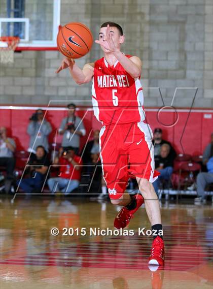 Thumbnail 1 in Fairfax vs. Mater Dei (Nike Extravaganza) photogallery.