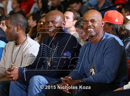 Thumbnail 3 in Fairfax vs. Mater Dei (Nike Extravaganza) photogallery.