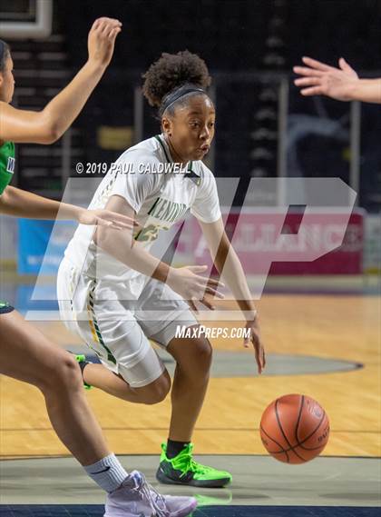 Thumbnail 3 in Kentridge vs. Woodinville (King's Showcase) photogallery.