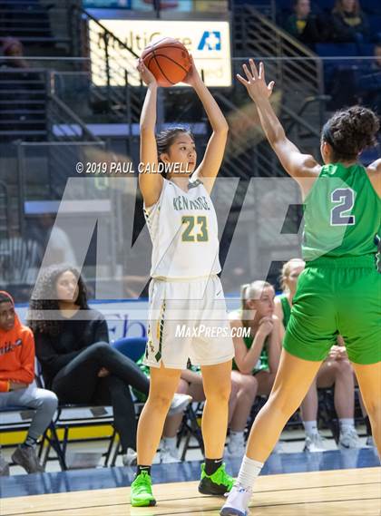 Thumbnail 2 in Kentridge vs. Woodinville (King's Showcase) photogallery.