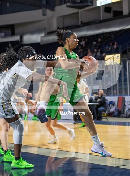 Thumbnail 2 in Kentridge vs. Woodinville (King's Showcase) photogallery.