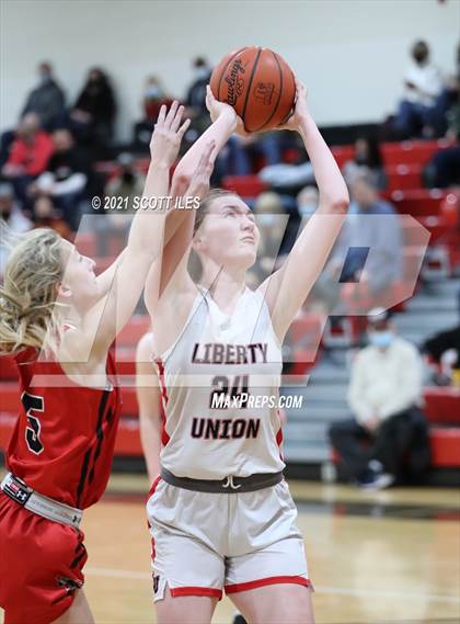 Thumbnail 2 in Fairfield Union @ Liberty Union photogallery.