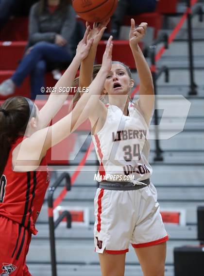 Thumbnail 1 in Fairfield Union @ Liberty Union photogallery.