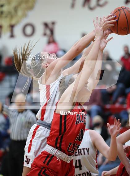 Thumbnail 3 in Fairfield Union @ Liberty Union photogallery.