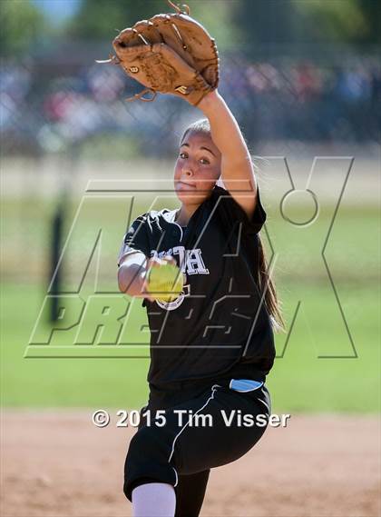 Thumbnail 1 in Valor Christian vs. Pueblo South (CHSAA State 4A First Round) photogallery.