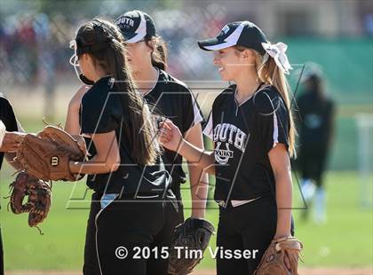 Thumbnail 2 in Valor Christian vs. Pueblo South (CHSAA State 4A First Round) photogallery.