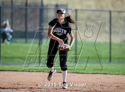 Thumbnail 1 in Valor Christian vs. Pueblo South (CHSAA State 4A First Round) photogallery.