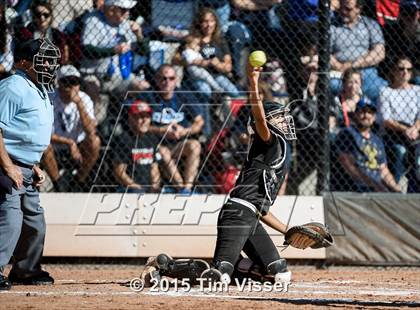 Thumbnail 3 in Valor Christian vs. Pueblo South (CHSAA State 4A First Round) photogallery.