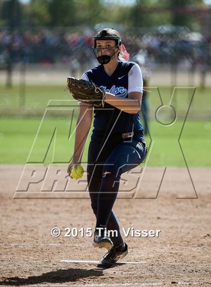 Thumbnail 3 in Valor Christian vs. Pueblo South (CHSAA State 4A First Round) photogallery.