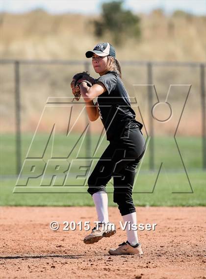 Thumbnail 2 in Valor Christian vs. Pueblo South (CHSAA State 4A First Round) photogallery.