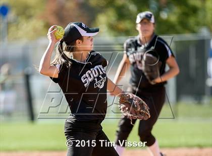 Thumbnail 1 in Valor Christian vs. Pueblo South (CHSAA State 4A First Round) photogallery.