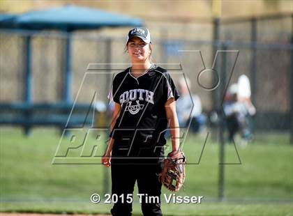 Thumbnail 3 in Valor Christian vs. Pueblo South (CHSAA State 4A First Round) photogallery.