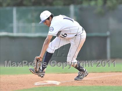Thumbnail 2 in Valley Christian vs. Chatsworth (Hard 9 National Classic) photogallery.