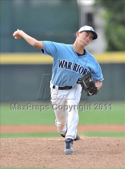 Thumbnail 3 in Valley Christian vs. Chatsworth (Hard 9 National Classic) photogallery.