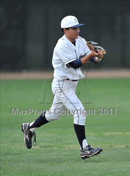 Thumbnail 3 in Valley Christian vs. Chatsworth (Hard 9 National Classic) photogallery.