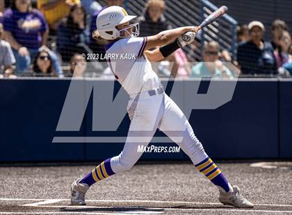 Thumbnail 3 in Salinas vs. Monterey (CIF CCS Division 2 Final) photogallery.