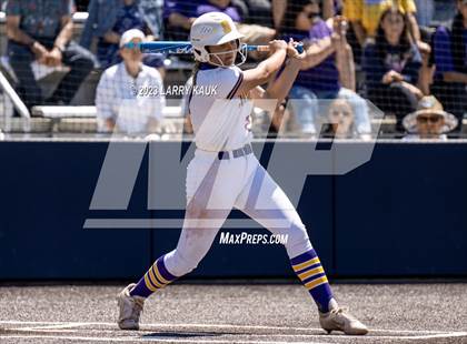 Thumbnail 2 in Salinas vs. Monterey (CIF CCS Division 2 Final) photogallery.