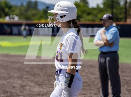 Thumbnail 2 in Salinas vs. Monterey (CIF CCS Division 2 Final) photogallery.