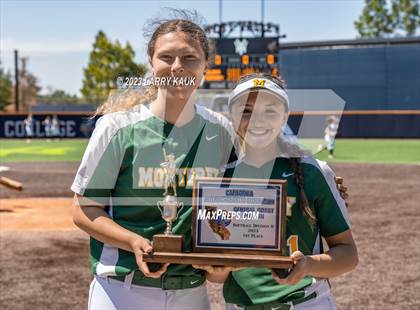 Thumbnail 3 in Salinas vs. Monterey (CIF CCS Division 2 Final) photogallery.