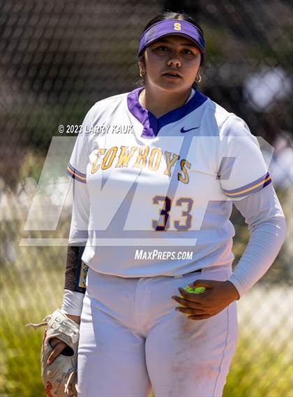 Thumbnail 2 in Salinas vs. Monterey (CIF CCS Division 2 Final) photogallery.