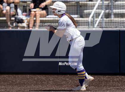 Thumbnail 1 in Salinas vs. Monterey (CIF CCS Division 2 Final) photogallery.