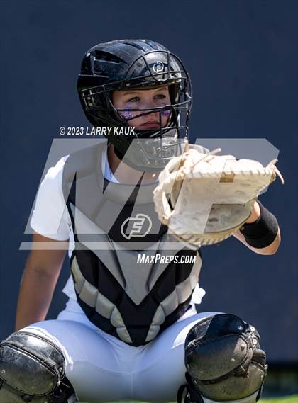 Thumbnail 2 in Salinas vs. Monterey (CIF CCS Division 2 Final) photogallery.