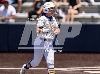 Thumbnail 3 in Salinas vs. Monterey (CIF CCS Division 2 Final) photogallery.