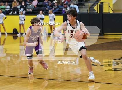 Thumbnail 2 in Gary vs. Chireno (UIL 2A Division II Basketball Bi-District Playoff) photogallery.