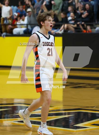 Thumbnail 2 in Gary vs. Chireno (UIL 2A Division II Basketball Bi-District Playoff) photogallery.