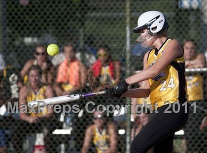 Thumbnail 1 in East Surry vs. Murphy (NCHSAA 1A Semifinal) photogallery.