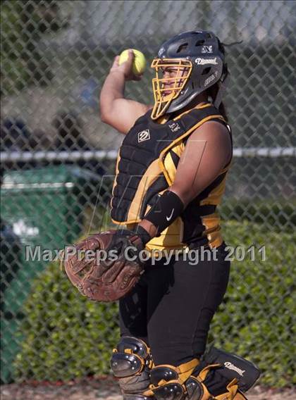Thumbnail 3 in East Surry vs. Murphy (NCHSAA 1A Semifinal) photogallery.