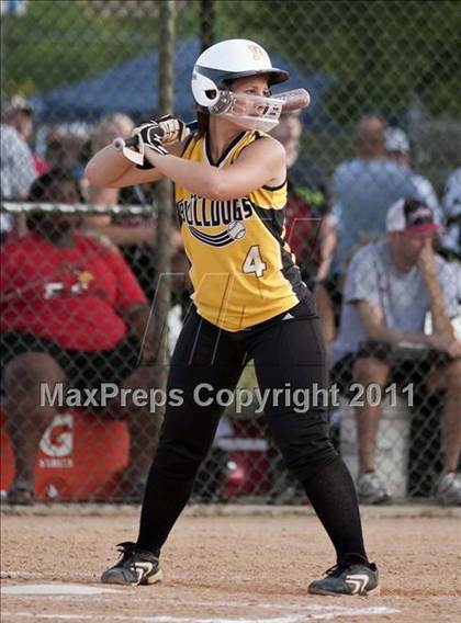 Thumbnail 2 in East Surry vs. Murphy (NCHSAA 1A Semifinal) photogallery.