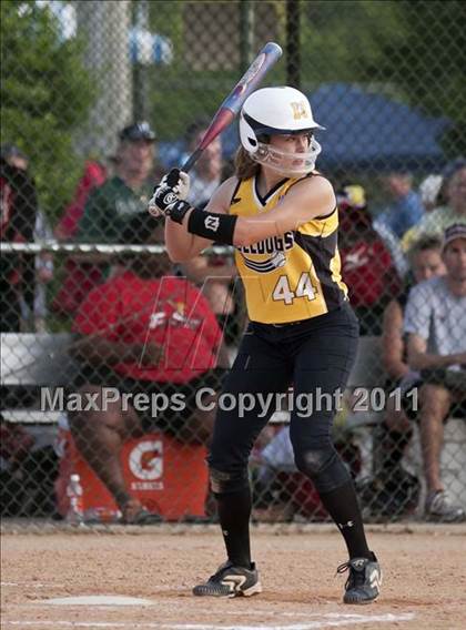 Thumbnail 2 in East Surry vs. Murphy (NCHSAA 1A Semifinal) photogallery.