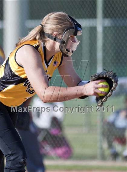 Thumbnail 2 in East Surry vs. Murphy (NCHSAA 1A Semifinal) photogallery.