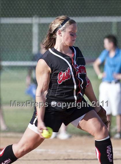 Thumbnail 2 in East Surry vs. Murphy (NCHSAA 1A Semifinal) photogallery.