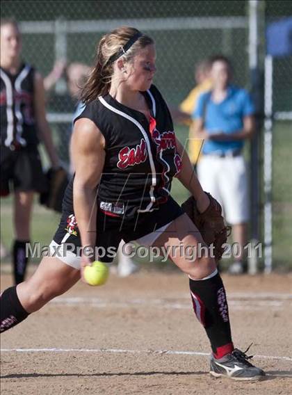 Thumbnail 1 in East Surry vs. Murphy (NCHSAA 1A Semifinal) photogallery.