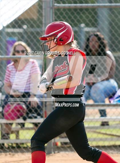 Thumbnail 1 in JV: Currituck vs. Topsail photogallery.