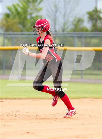 Thumbnail 2 in JV: Currituck vs. Topsail photogallery.