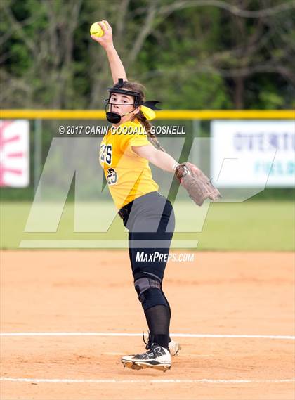 Thumbnail 3 in JV: Currituck vs. Topsail photogallery.