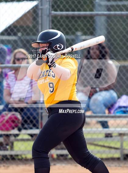 Thumbnail 3 in JV: Currituck vs. Topsail photogallery.