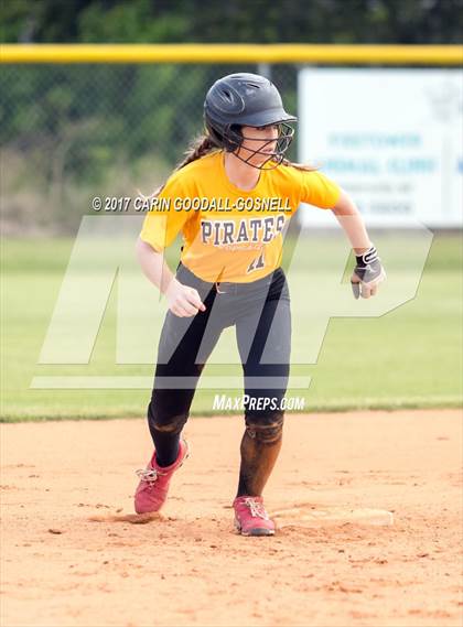 Thumbnail 2 in JV: Currituck vs. Topsail photogallery.