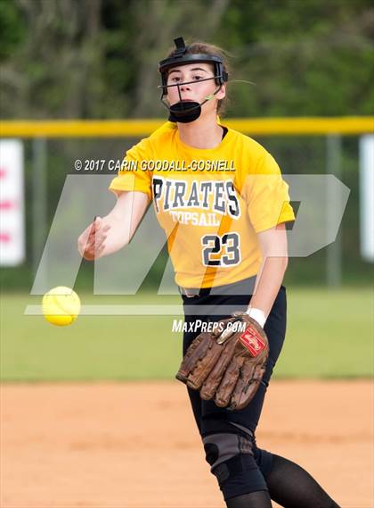 Thumbnail 1 in JV: Currituck vs. Topsail photogallery.