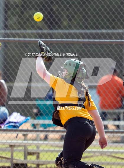 Thumbnail 2 in JV: Currituck vs. Topsail photogallery.